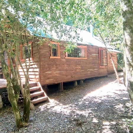 Cabana Rustica Patagonia Chilena Conaripe Exterior photo