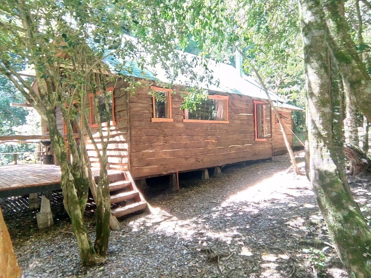Cabana Rustica Patagonia Chilena Conaripe Exterior photo